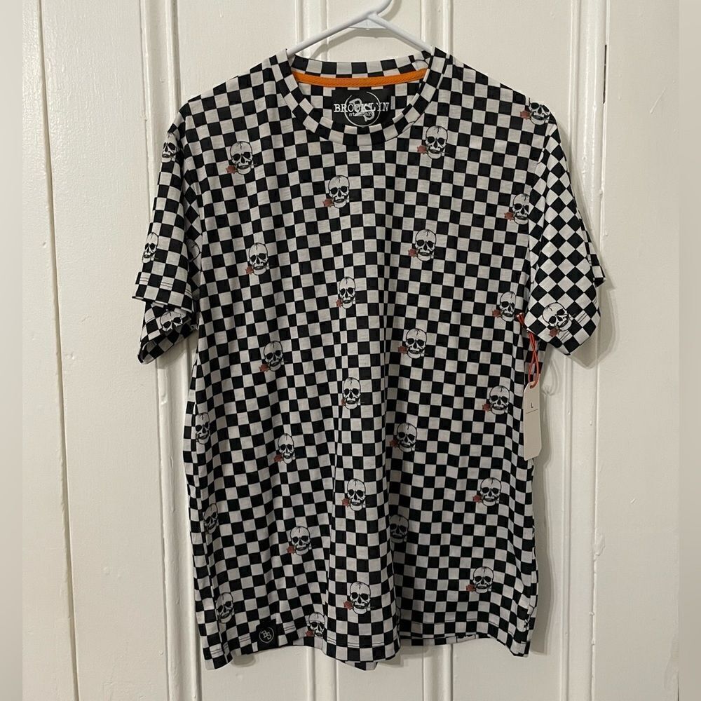 Brooklyn Standard skull t-shirt NWT